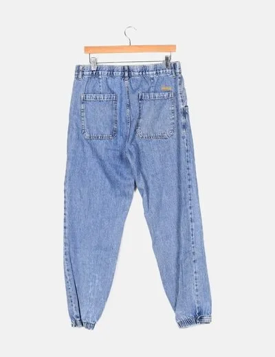 Bershka Pantalón azul denim jogger