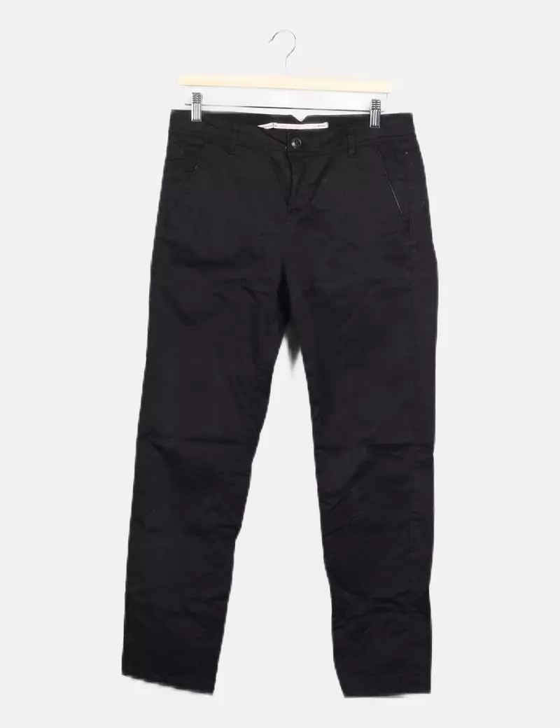 Bershka Pantalón negro chino