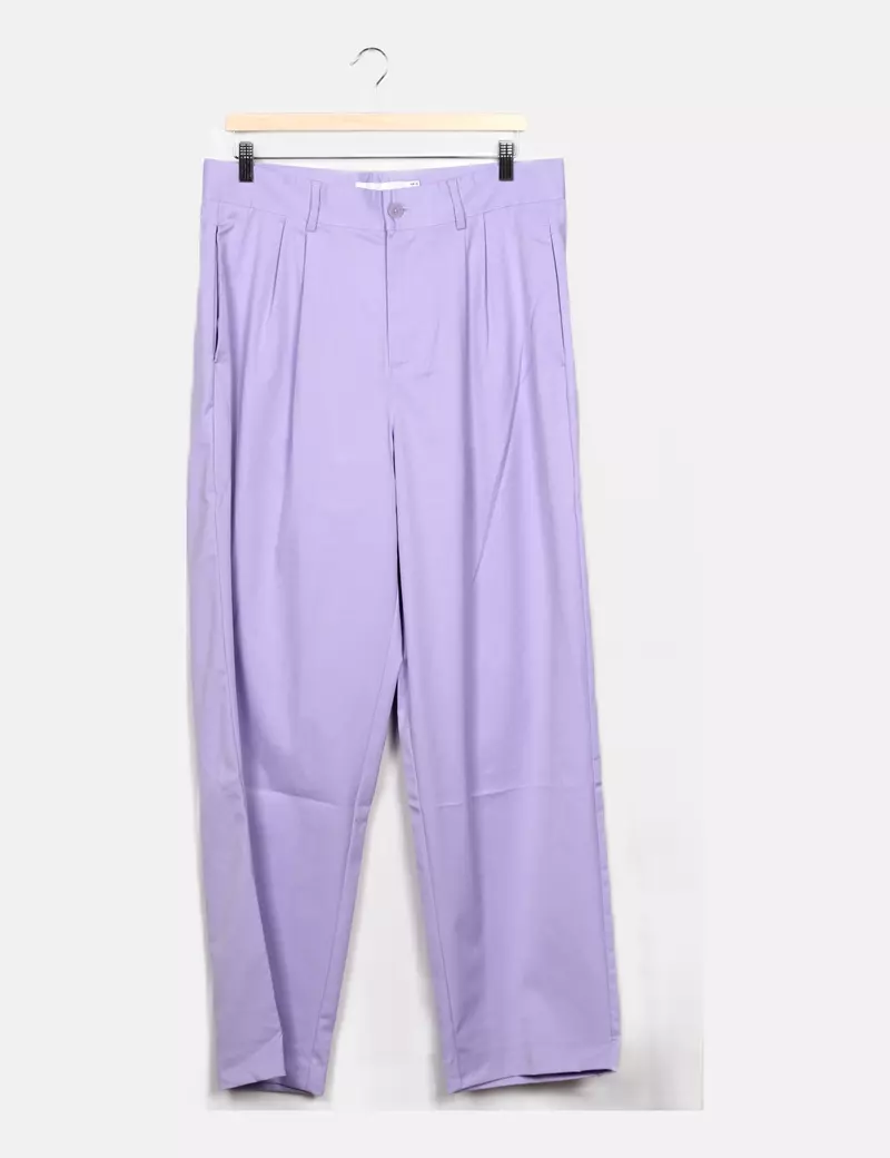 Bershka Pantalón pinzas lila