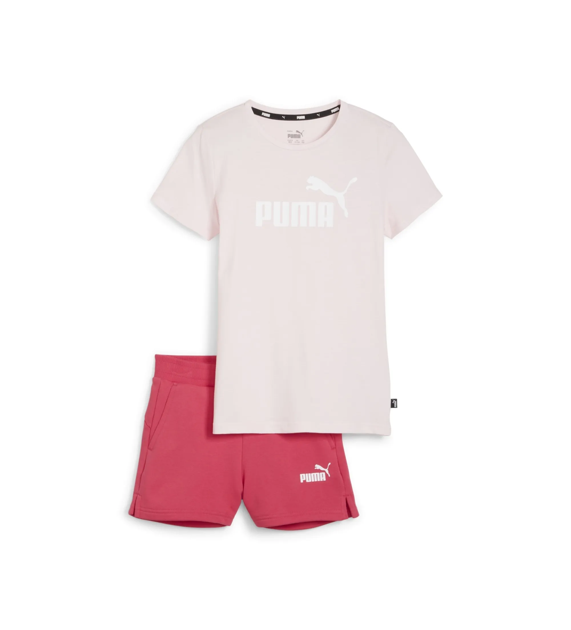 Conjunto de camiseta y shorts con logo rosa