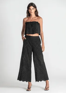 Conjunto negro bordado inglés