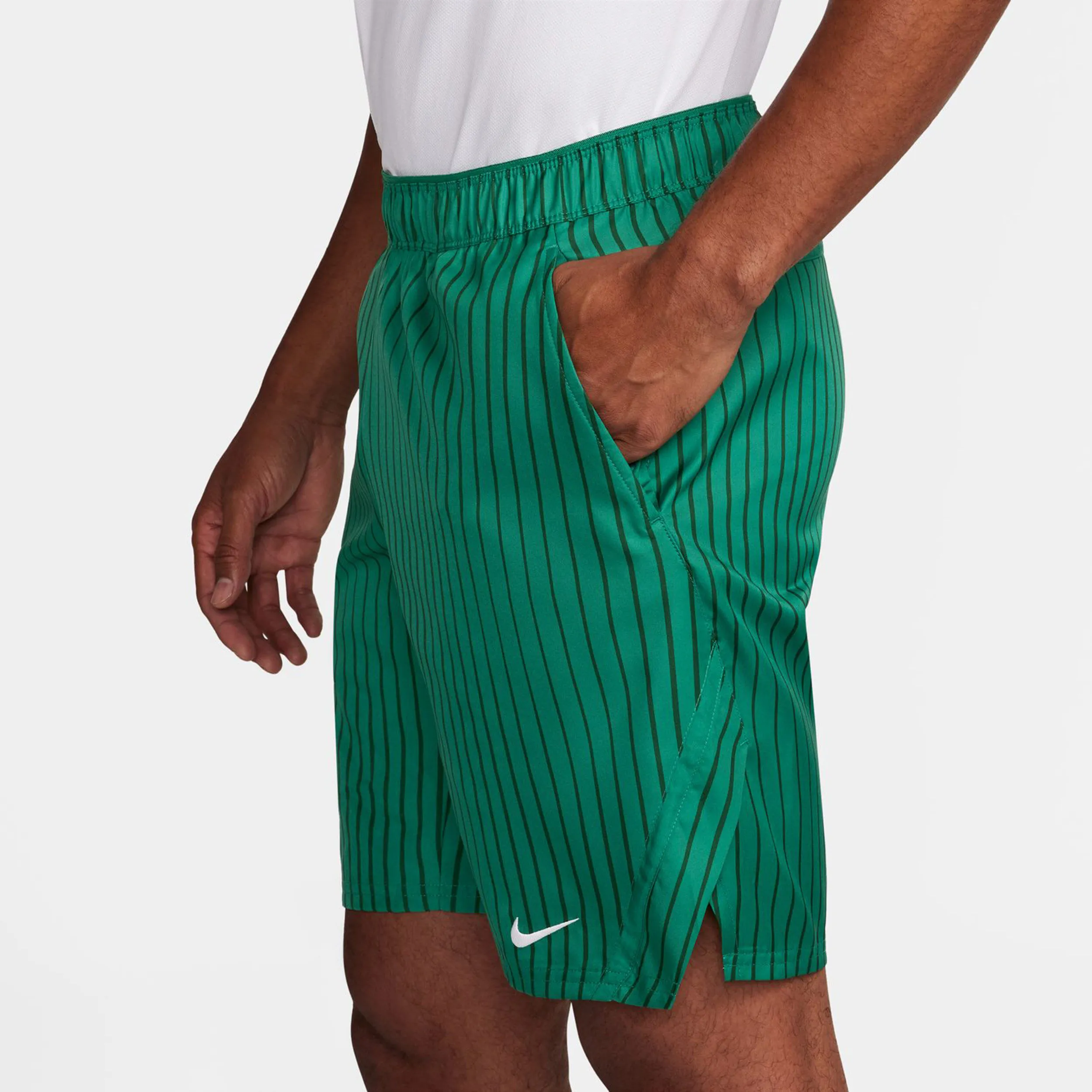 Court Dri-Fit Victory 9in Shorts Hombres