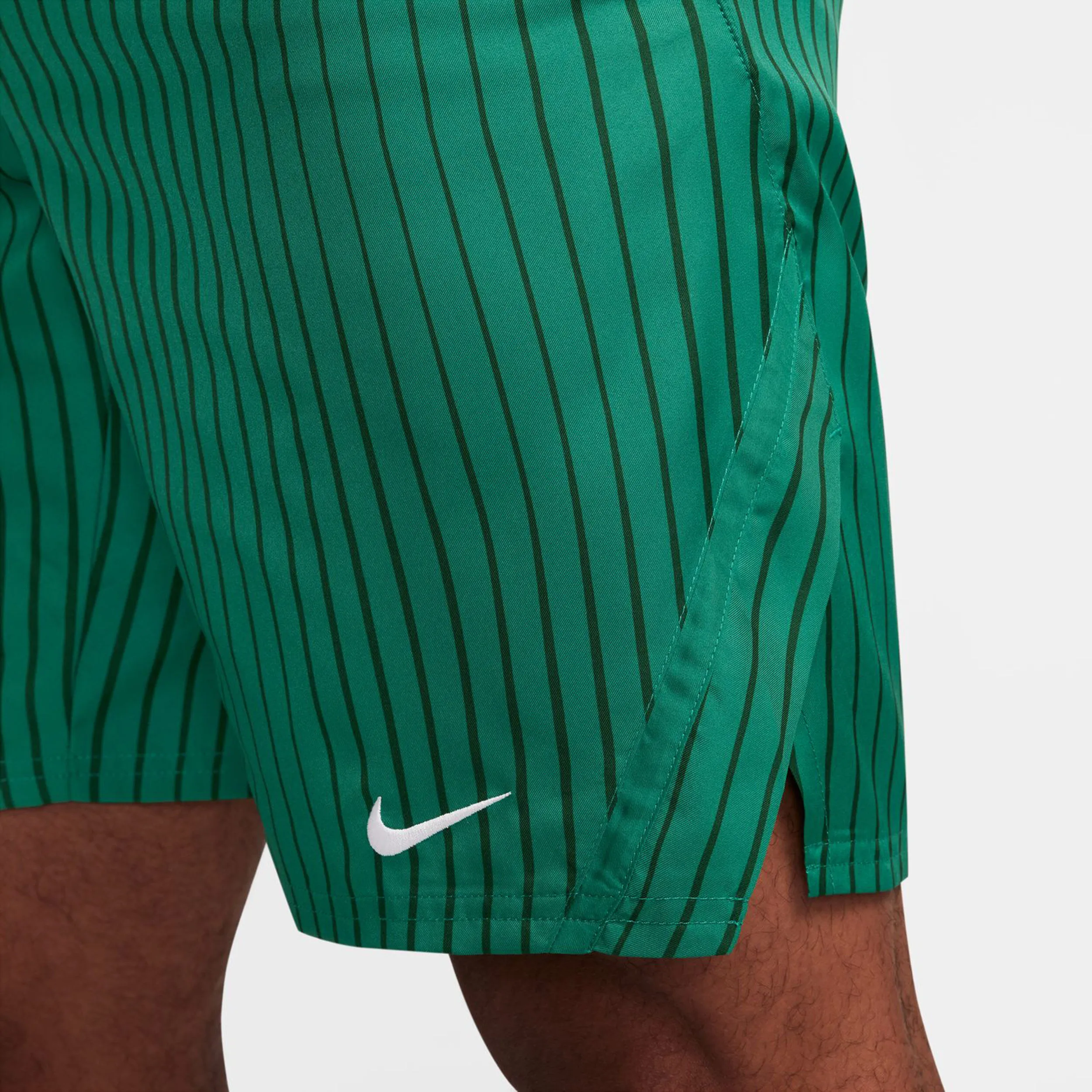 Court Dri-Fit Victory 9in Shorts Hombres