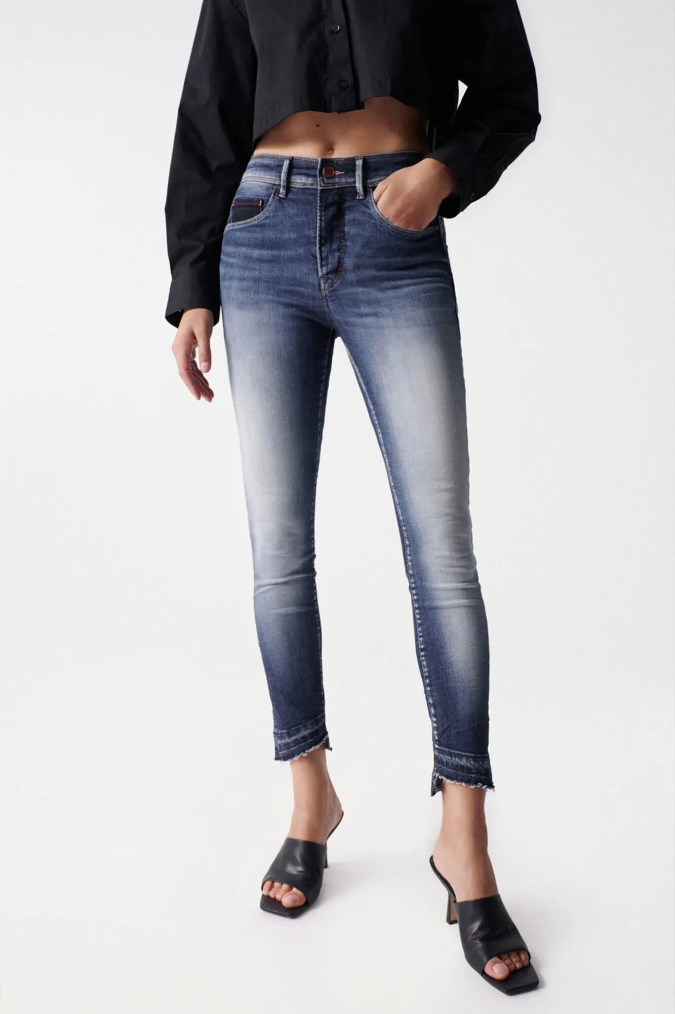 Faith push-in premium wash cropped jeans