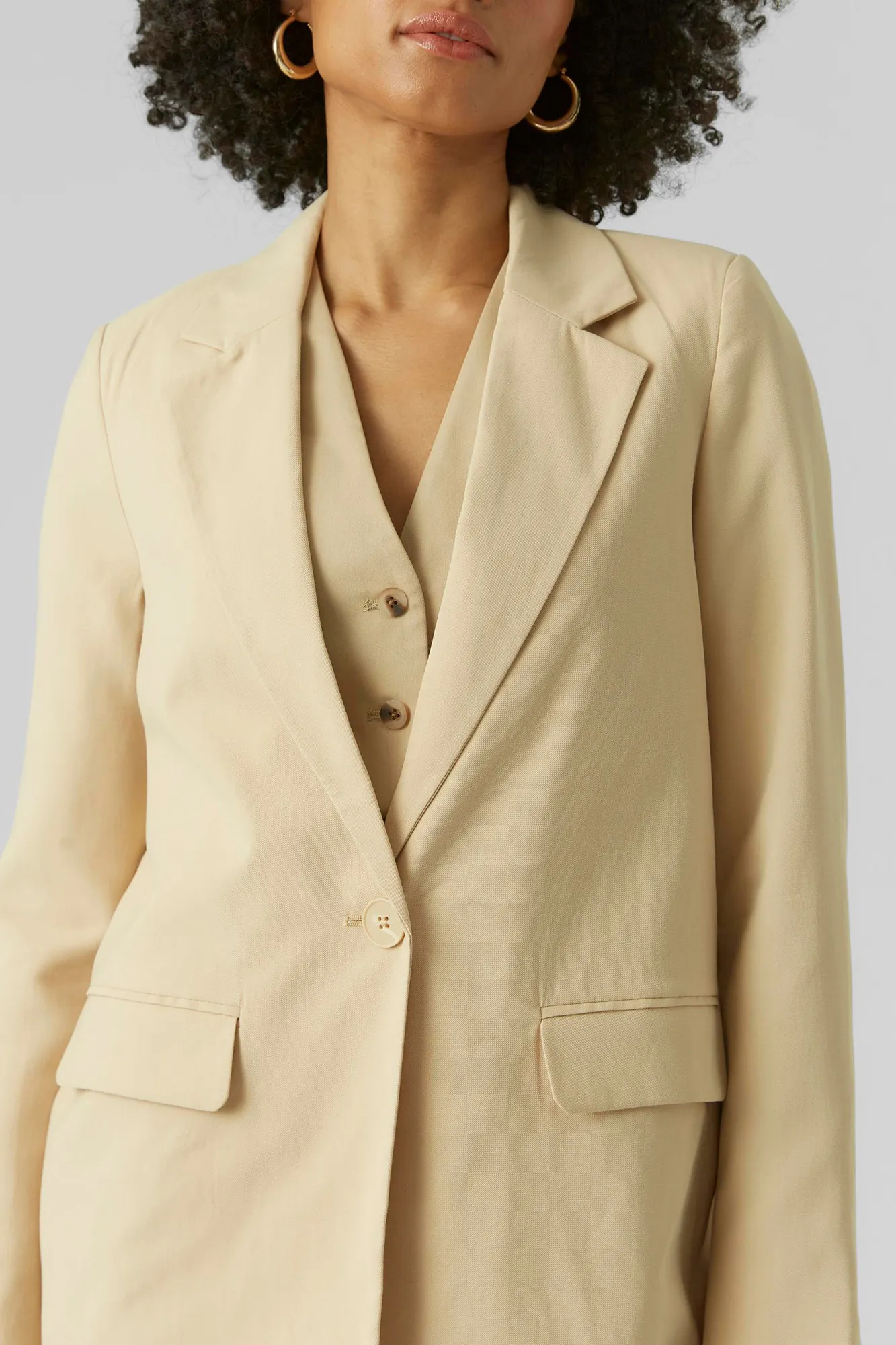 Vero Moda Blazer clásica corte recto