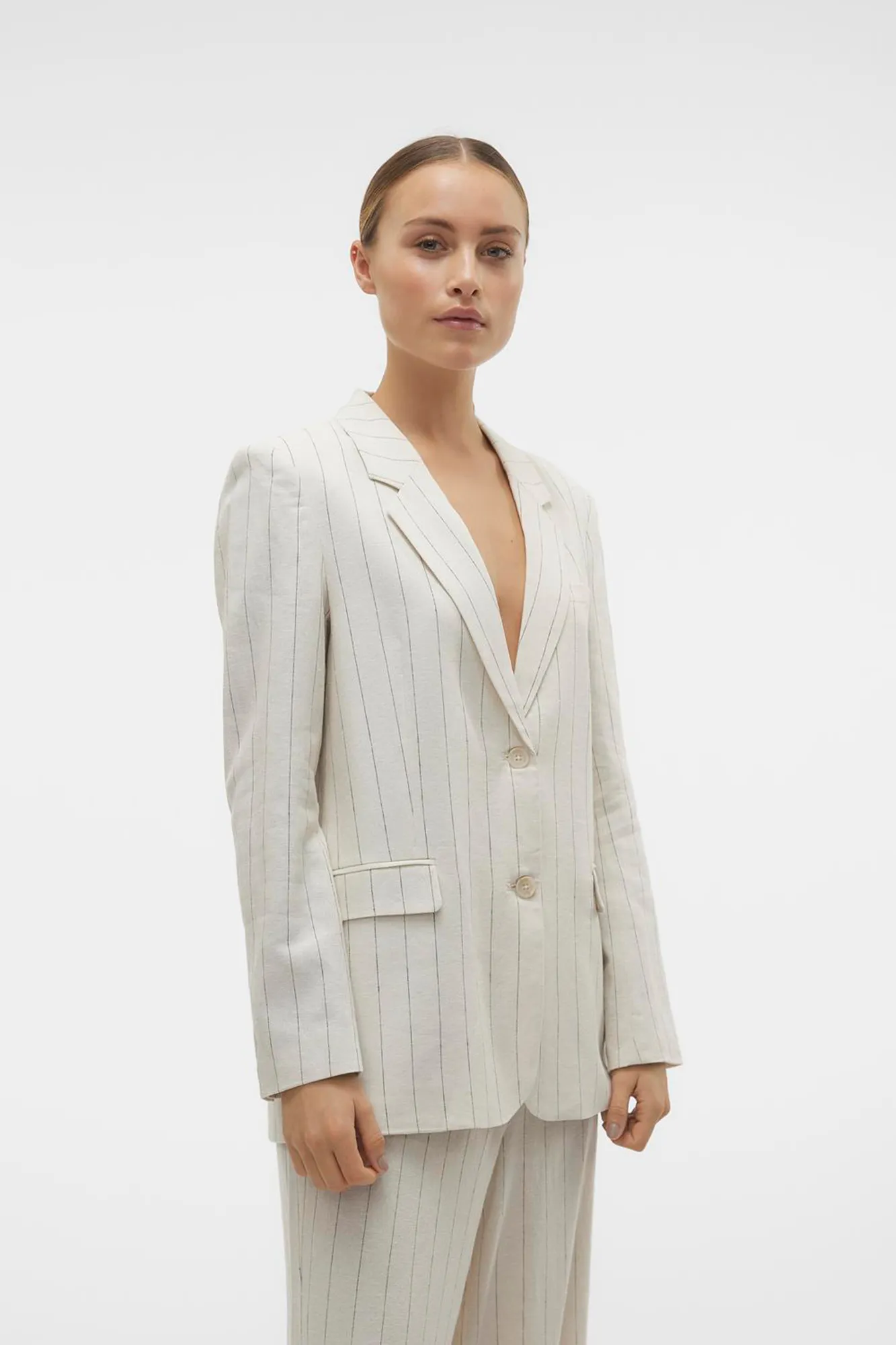 Vero Moda Blazer de lino fittin holgado