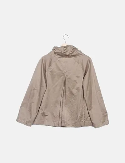 Zara Trenca beige satinada